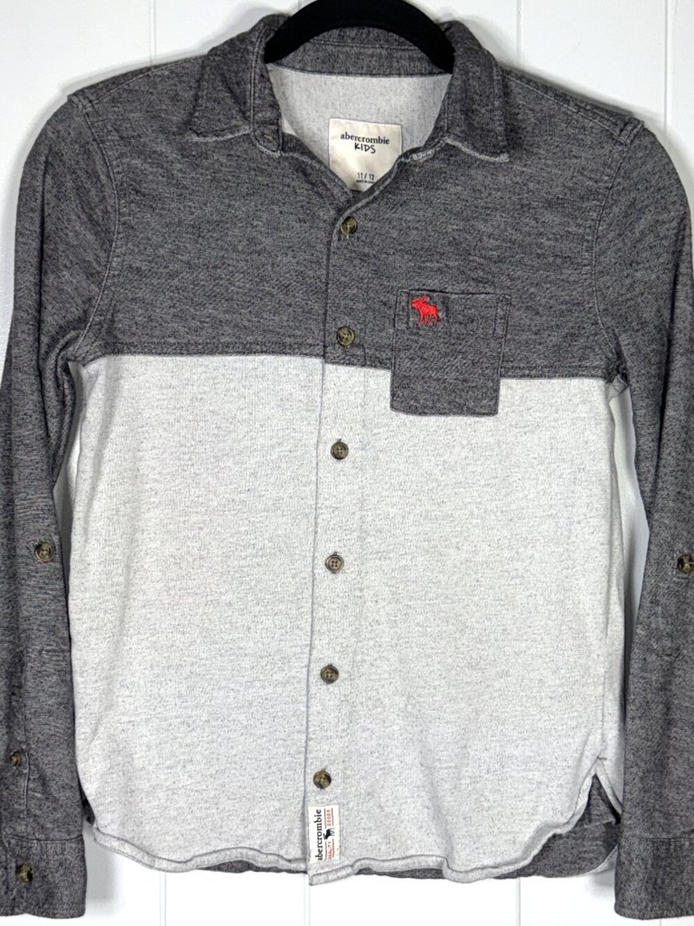 Abercrombie Fitch Kids Gray Colorblock Long Sleeve Button Roll-Tab Shirt 11/12